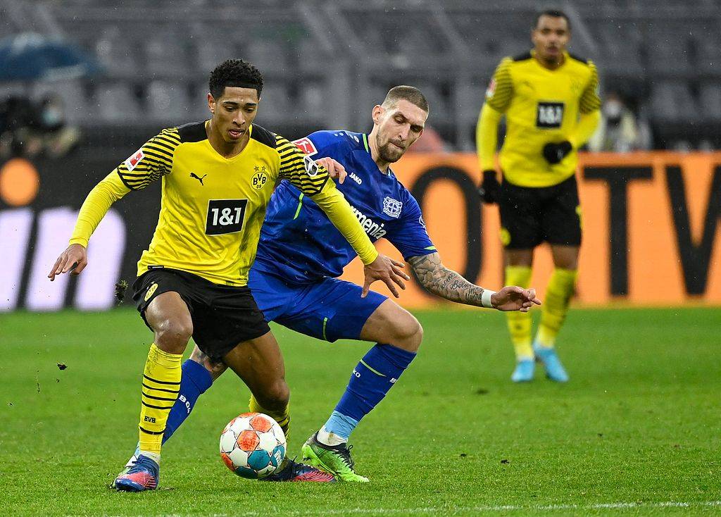 有望在客场, 高效的进攻, 毛里斯